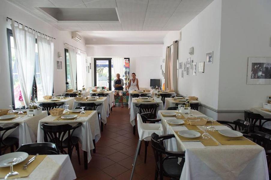 Hotel Annarita Rimini Exterior photo