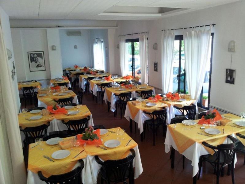 Hotel Annarita Rimini Exterior photo