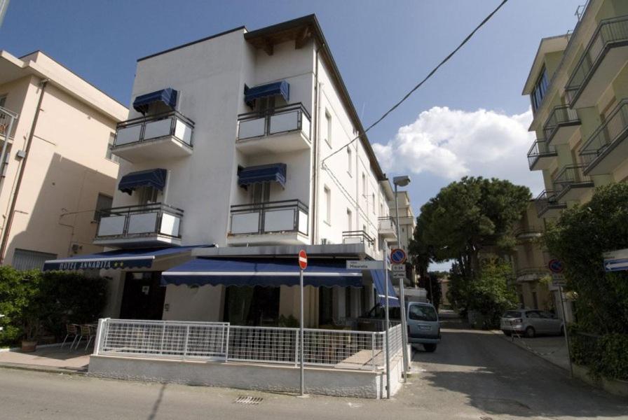 Hotel Annarita Rimini Exterior photo